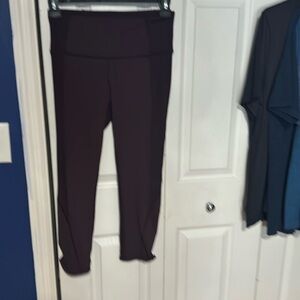 151.Lululemon Leggings